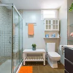 Malagasuite Modern With Pool