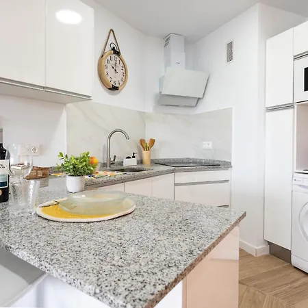 Apartmán Malagasuite Modern With Pool Torremolinos